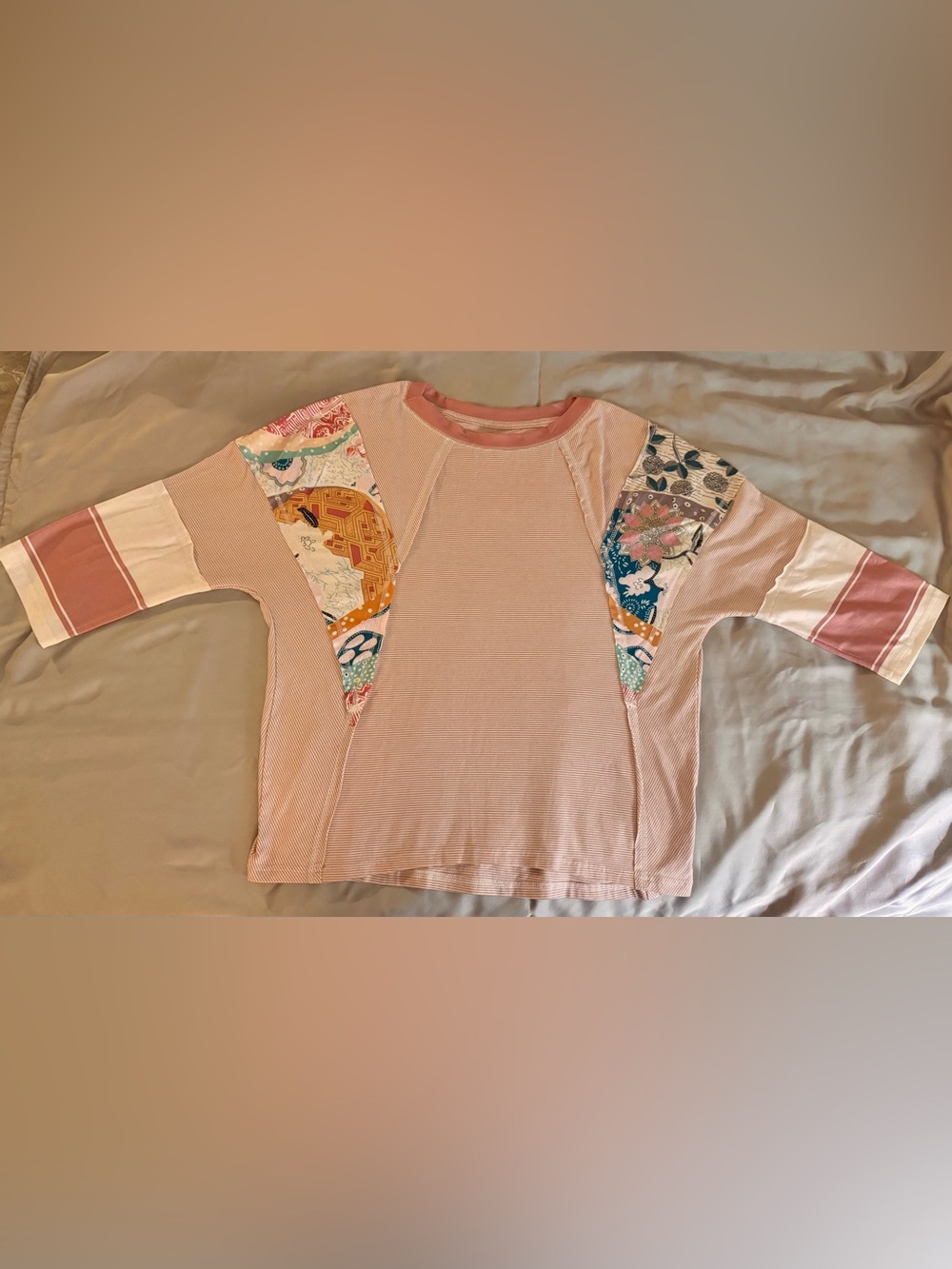 Light Pink Raglan 3/4 Sleeve Patchwork Boho Top Size Small - Picture 3 of 16